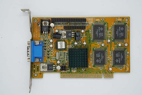 丽台Winfast L2300 PCI 8MB显示卡（3DLabs Permedia 2v芯片）